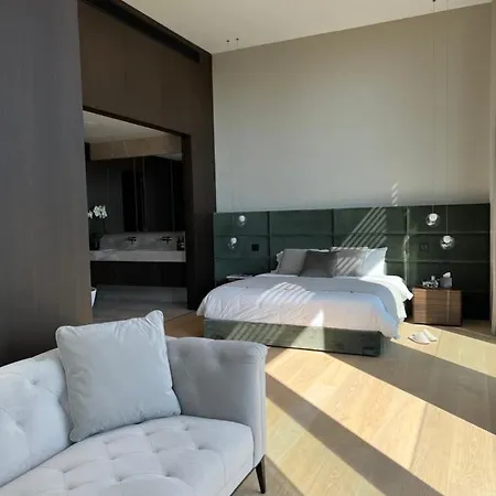 Ocean Pearl